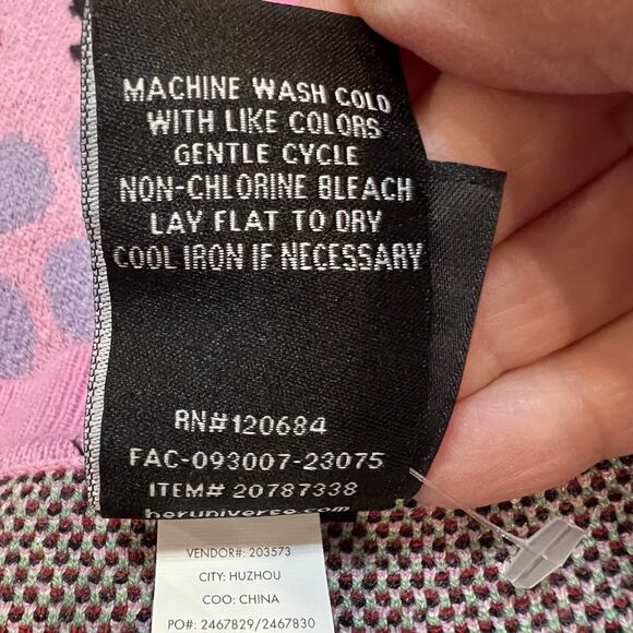 Kikis Delivery Service Sweater Studio Ghibli Jiji Cat Women's Size Med Boxlunch - Picture 8 of 9